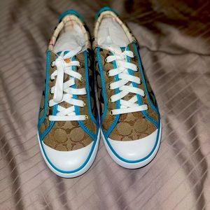 Coach shoes size 10